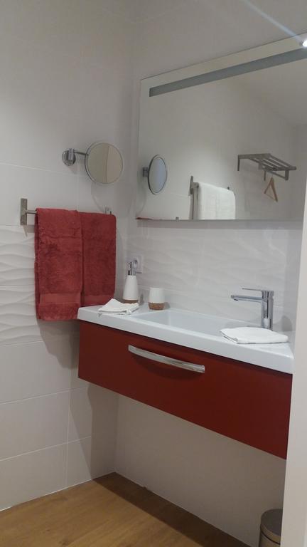Maison De La Garenne & Spa Ван Екстериор снимка